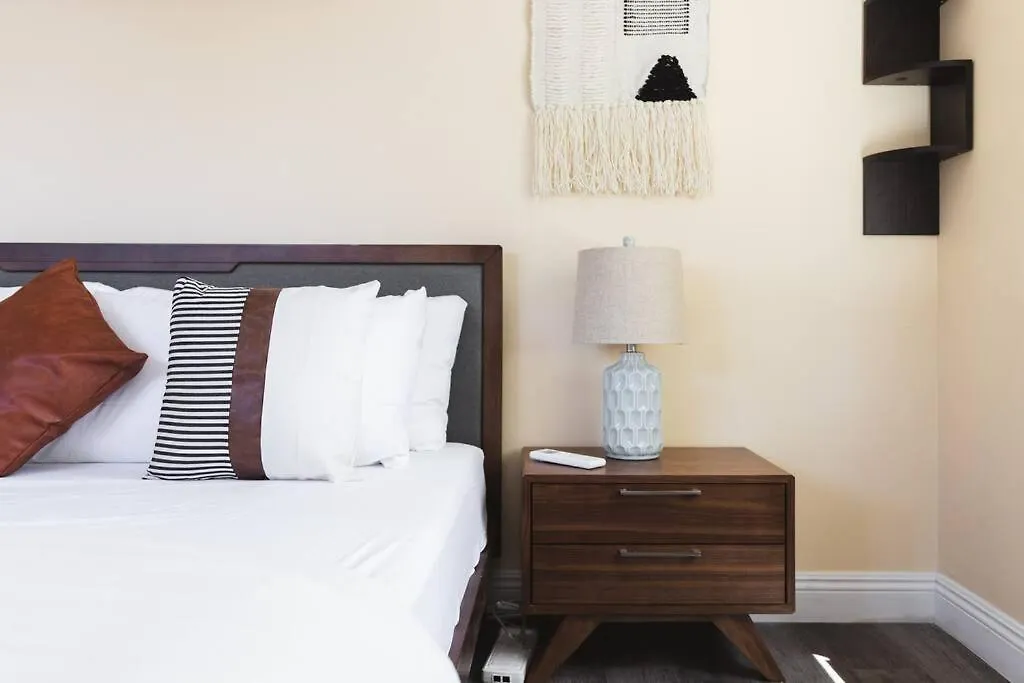 Rustic Sacramento Midtown Apartment United States
