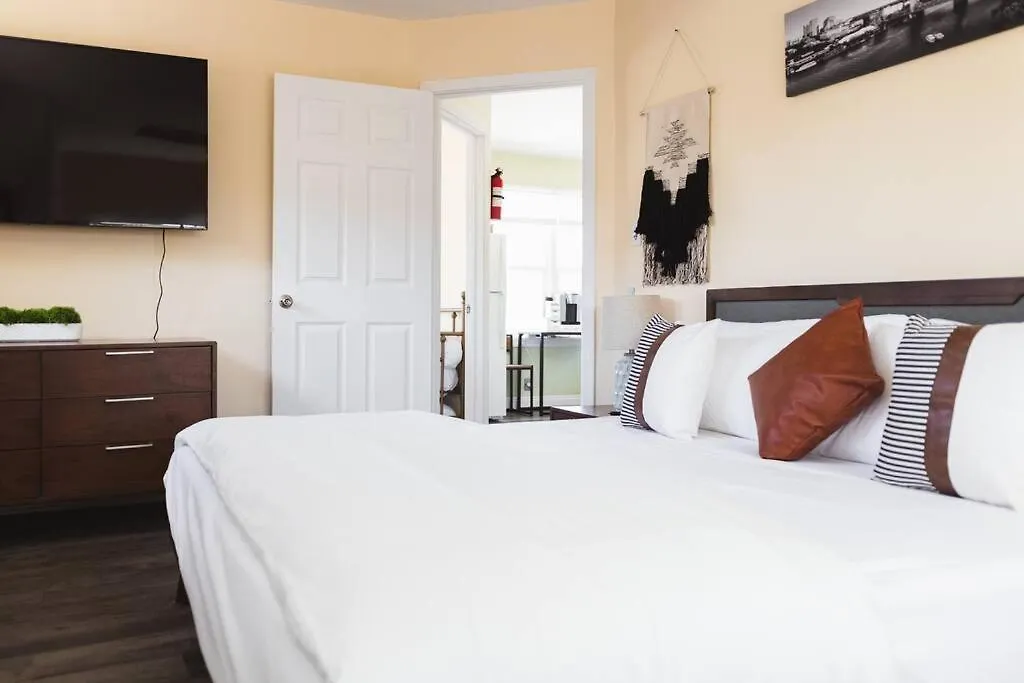 Rustic Sacramento Midtown Apartment United States